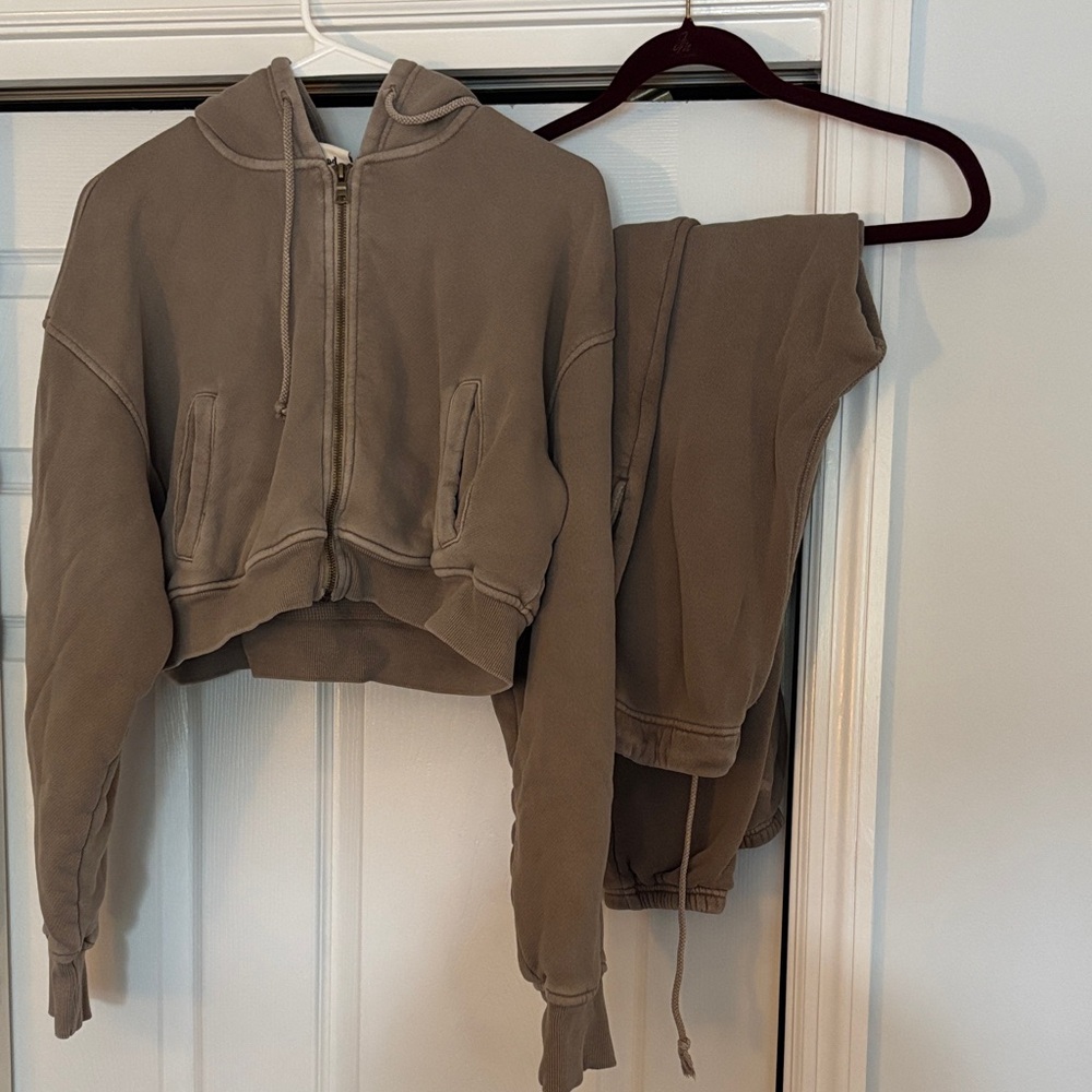 ELWOOD SWEATSET